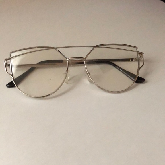 Sunglasses - Picture 1 of 3